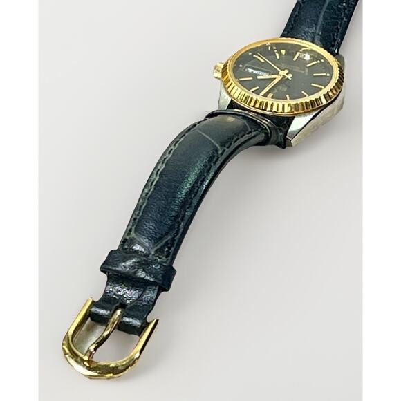 Elgin Quartz Watch Black Dial Day Date Gold Bezel Leather Strap ES173012 Works main image 6